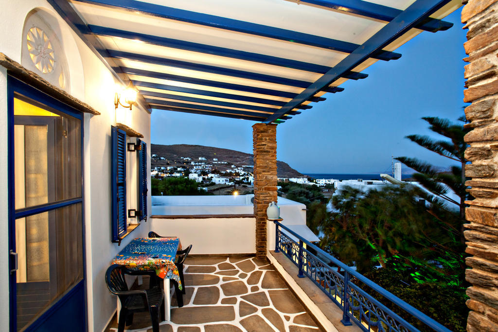 Irini Studios In Tinos Агиос Йоанис Екстериор снимка